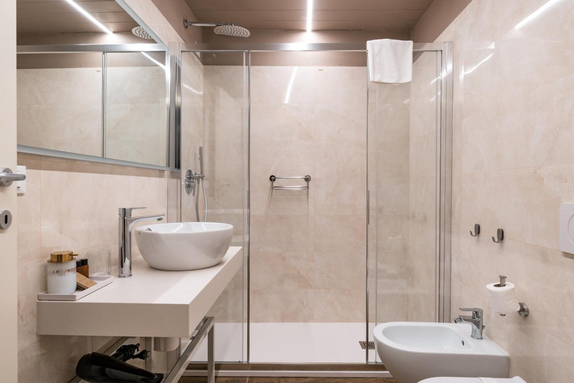 Gogo' Petit Hotel Florens Exteriör bild