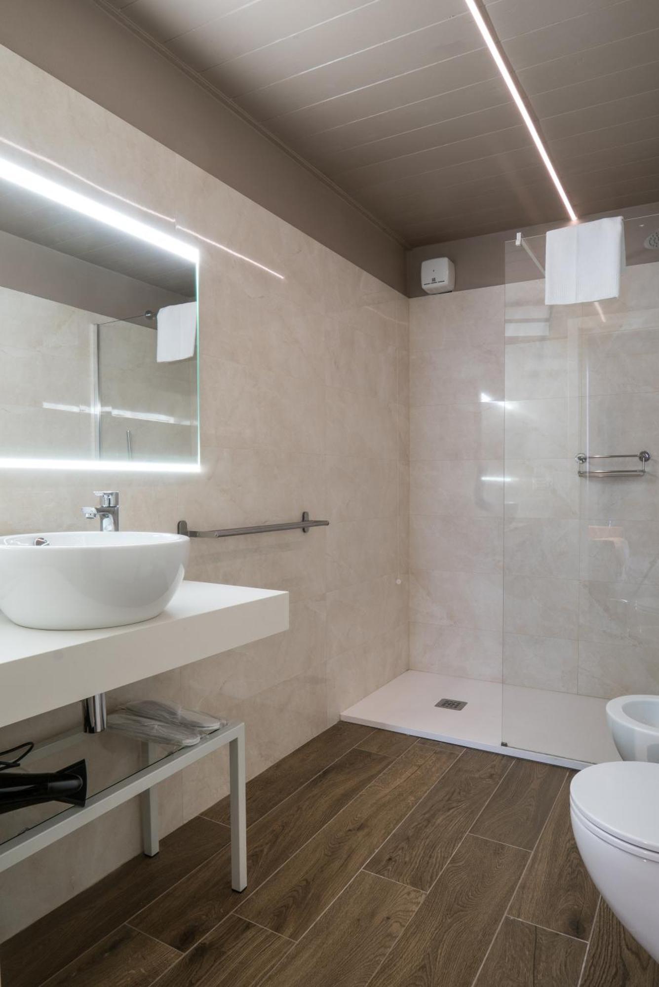 Gogo' Petit Hotel Florens Exteriör bild